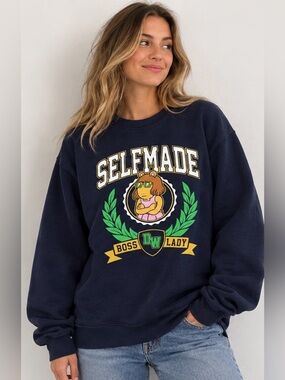Selfmade Boss Lady Graphic Crewneck Sweater - Navy